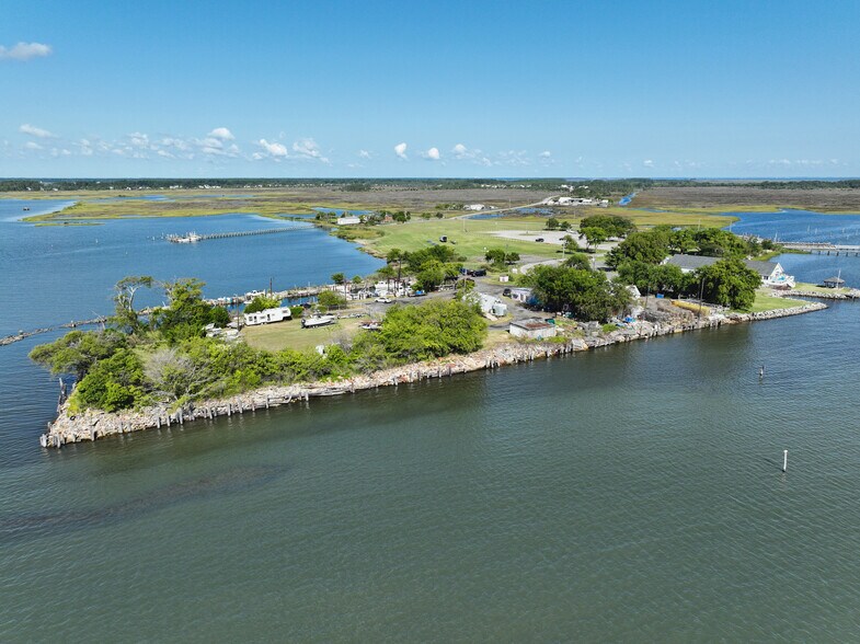 435 Messick Rd, Poquoson, VA à vendre - Photo du bâtiment - Image 3 de 6