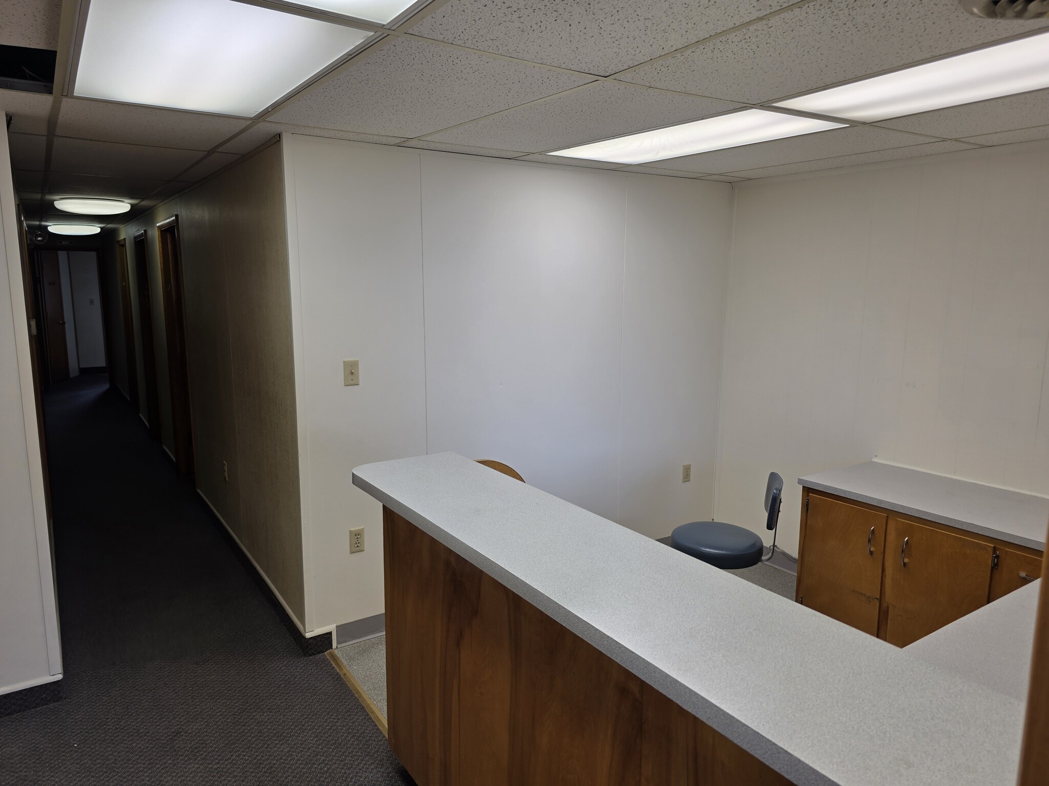 710 Commercial St, Atchison, KS for lease Interior Photo- Image 1 of 10
