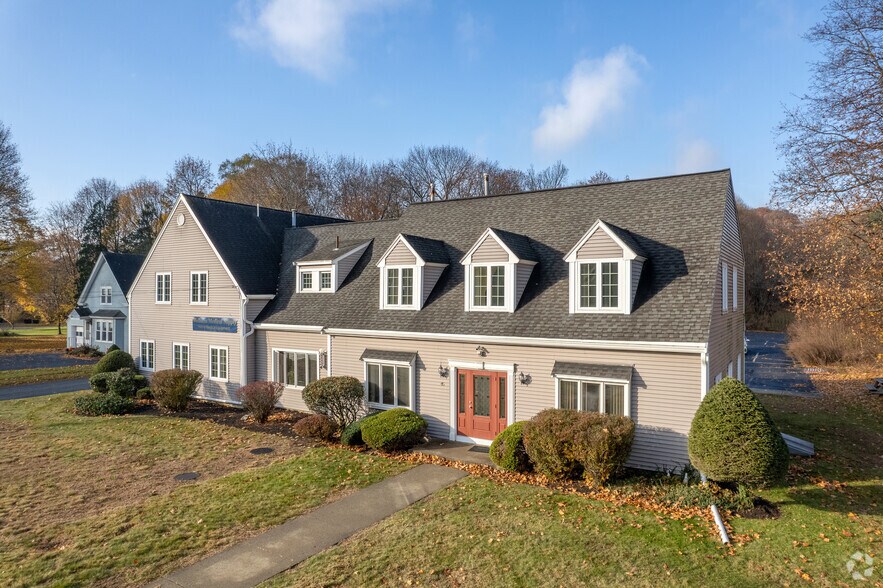 45 Main St, Boylston, MA à vendre - Photo du bâtiment - Image 2 de 9