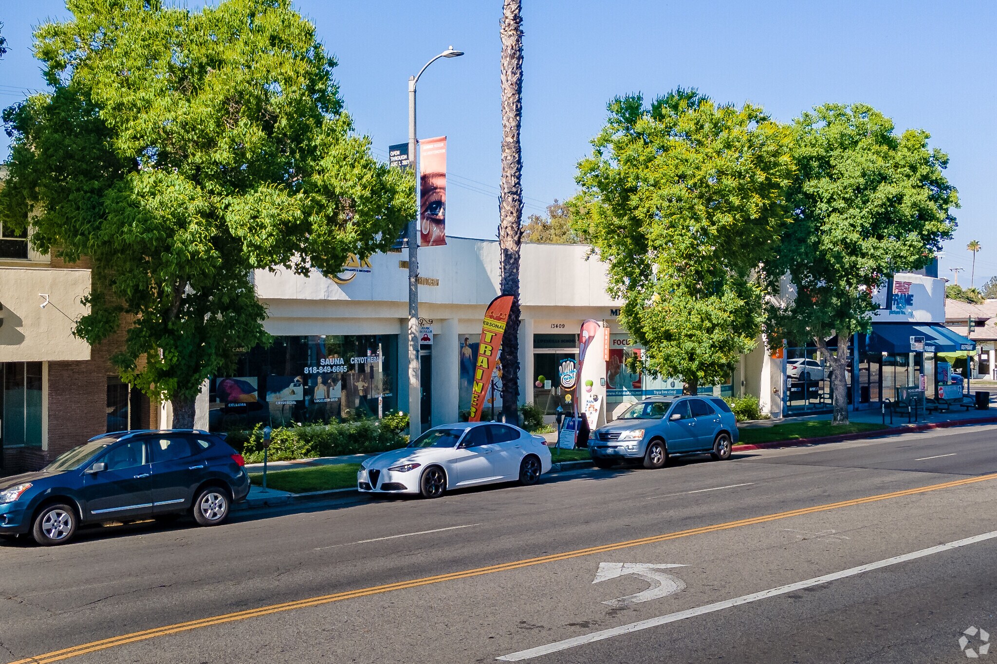 13409-13413 Ventura Blvd, Sherman Oaks, CA for lease Primary Photo- Image 1 of 15