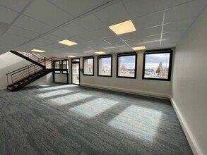 14-22 Avenue Barthélémy Thimonnier, Caluire-et-Cuire à louer Photo du bâtiment- Image 2 de 21