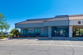 3663 E Sunset Rd, Las Vegas, NV à louer Photo du bâtiment- Image 1 de 7