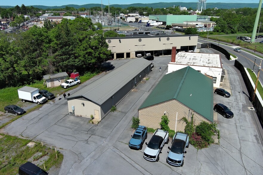 430 Pine Ave, Frederick, MD for sale - Building Photo - Image 3 of 7