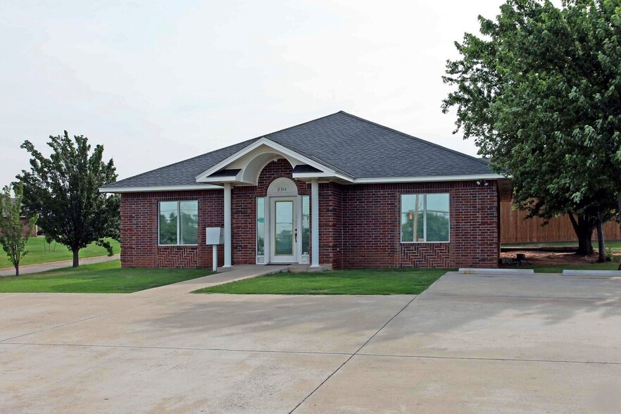 2314 N Green Ave, Purcell, OK à vendre - Photo du bâtiment - Image 1 de 1