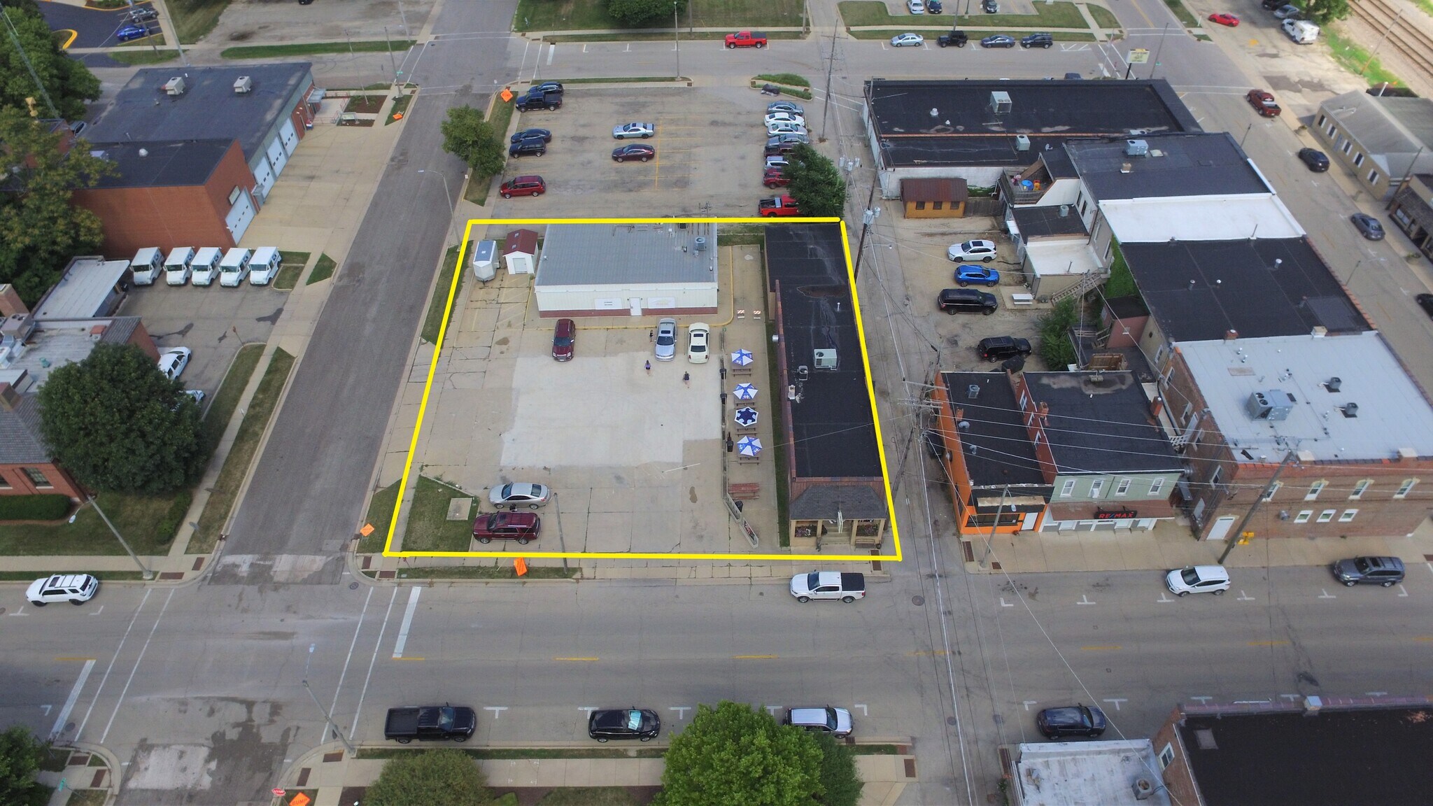 16 N Center St, Plano, IL à vendre Photo du bâtiment- Image 1 de 26