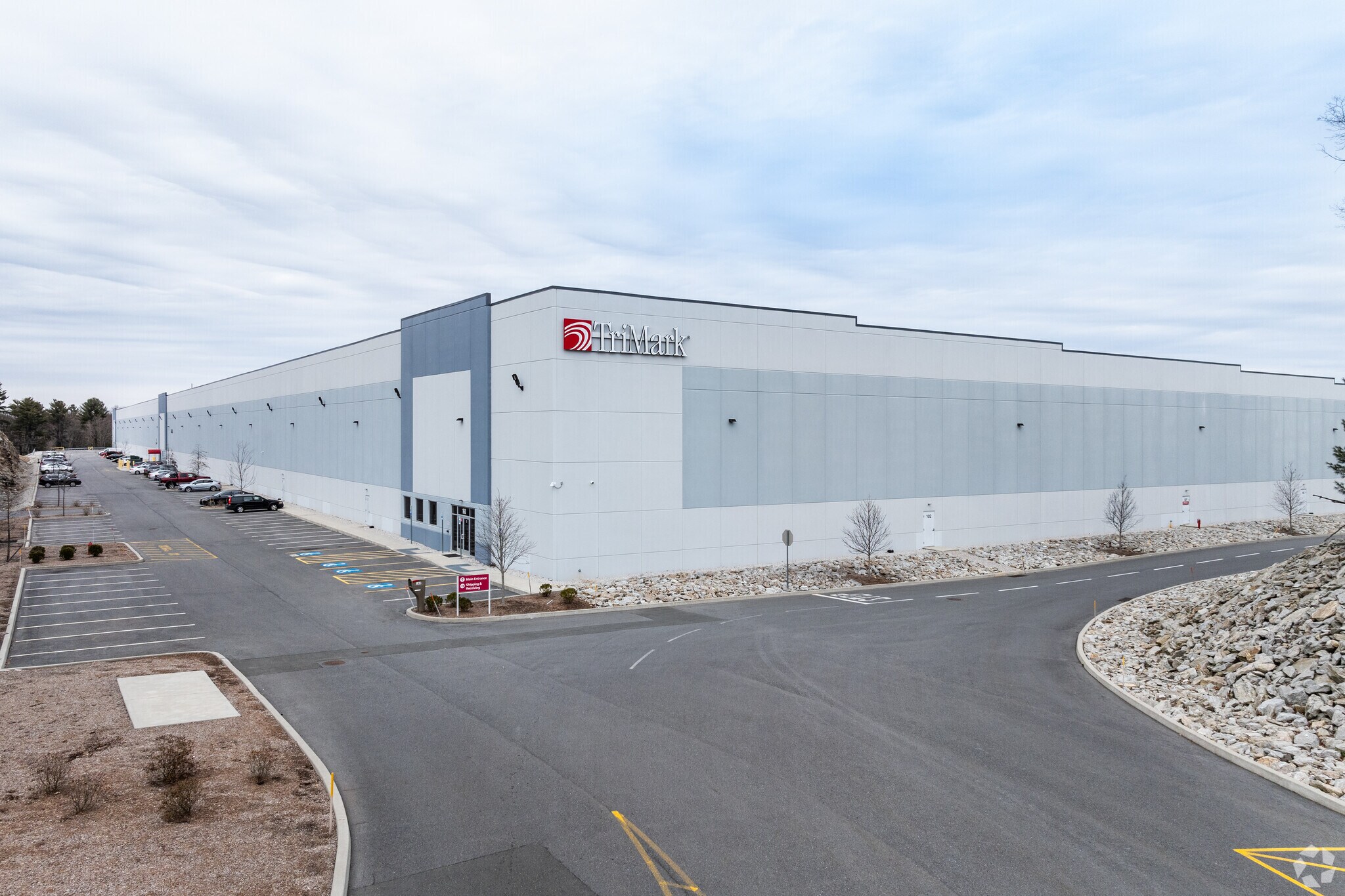 160 Mechanic St, Bellingham, MA à louer Photo du bâtiment- Image 1 de 6