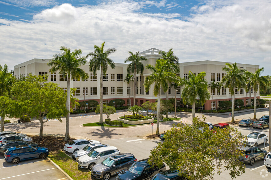 999 Yamato Rd, Boca Raton, FL for lease - Building Photo - Image 2 of 21