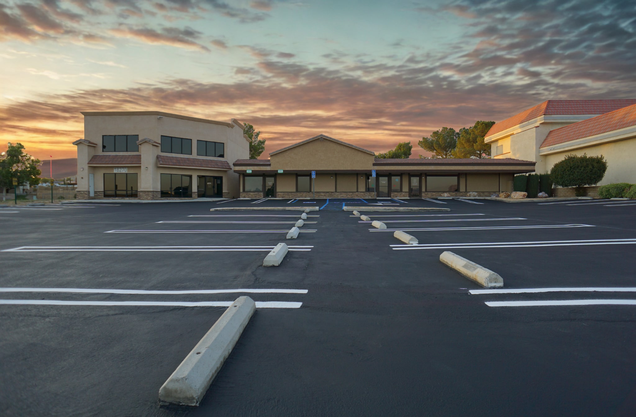 18270 Siskiyou Rd, Apple Valley, CA for sale Building Photo- Image 1 of 9