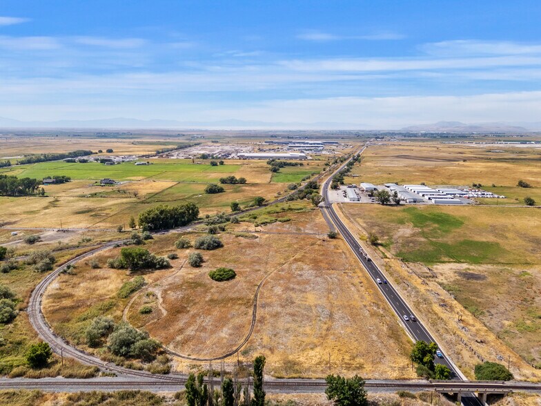 975 900 w, Brigham City, UT à vendre - Photo du bâtiment - Image 2 de 16