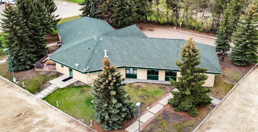 9 Spruce dr, Sedgewick, AB à vendre - Photo du bâtiment - Image 2 de 6