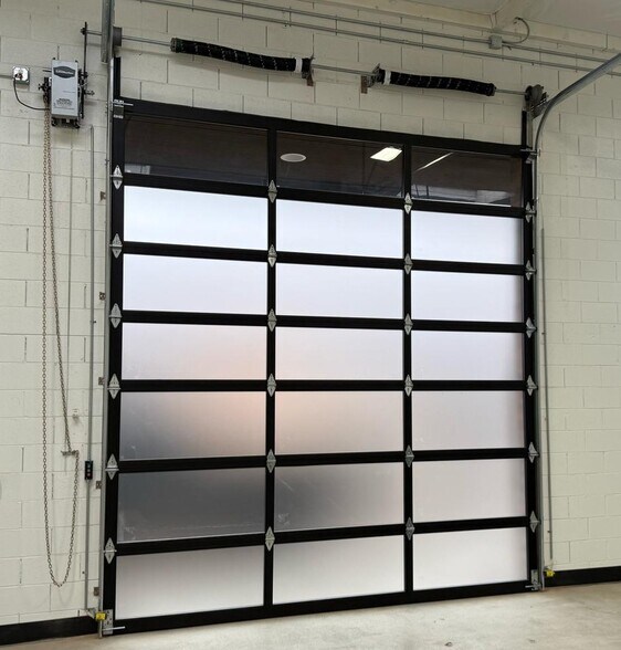 2550 Wyandotte St, Mountain View, CA for lease - Building Photo - Image 3 of 7