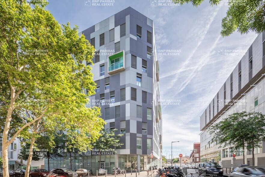 Bureau dans Marseille à louer - Photo du bâtiment - Image 2 de 18