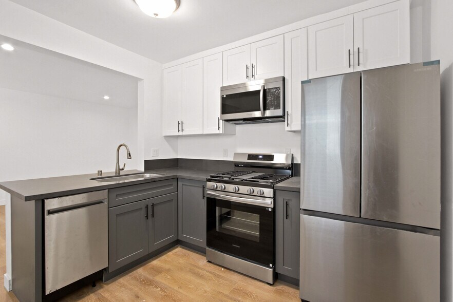 4707 Rosemead Blvd, Pico Rivera, CA à vendre - Photo intérieure - Image 3 de 11