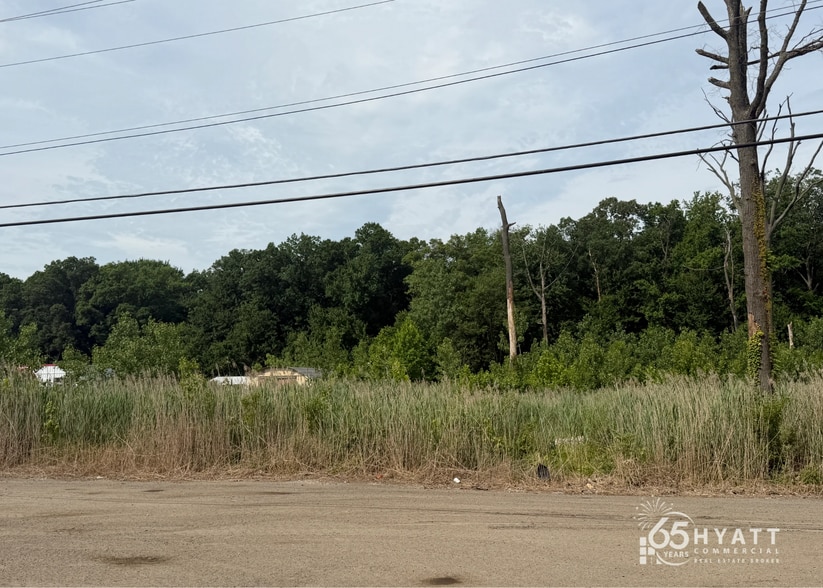 Beachwood Rd, Dundalk, MD for sale - Primary Photo - Image 1 of 3