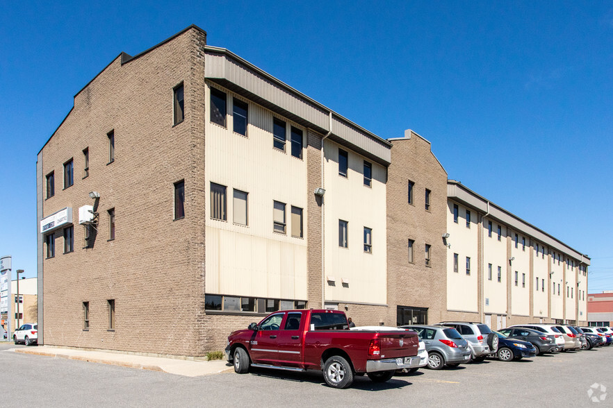 430 Boul De L'hôpital, Gatineau, QC à louer - Photo du bâtiment - Image 2 de 3