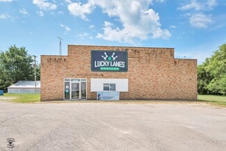 More details for 405 NW Greely Ave, Iroquois, IL - Sports & Entertainment for Sale