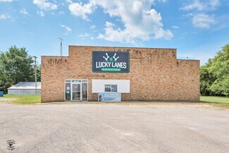 Plus de détails pour 405 NW Greely Ave, Iroquois, IL - Sports et divertissement à vendre
