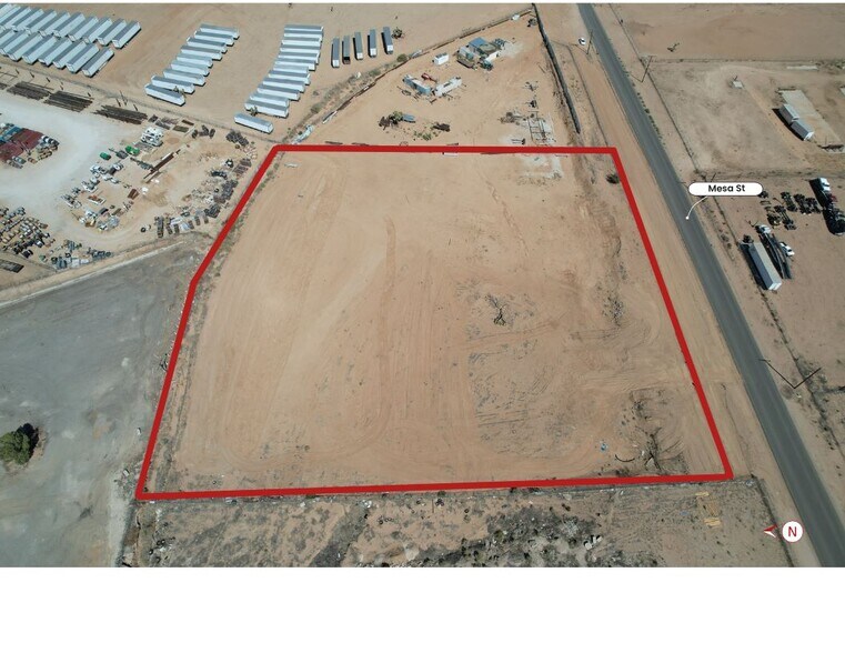 Mesa St, Hesperia, CA à vendre - Photo du bâtiment - Image 3 de 12