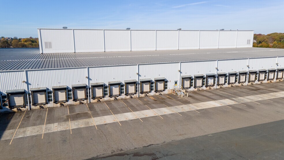 4201 Murray Pl, Lynchburg, VA à louer - Photo du bâtiment - Image 2 de 8