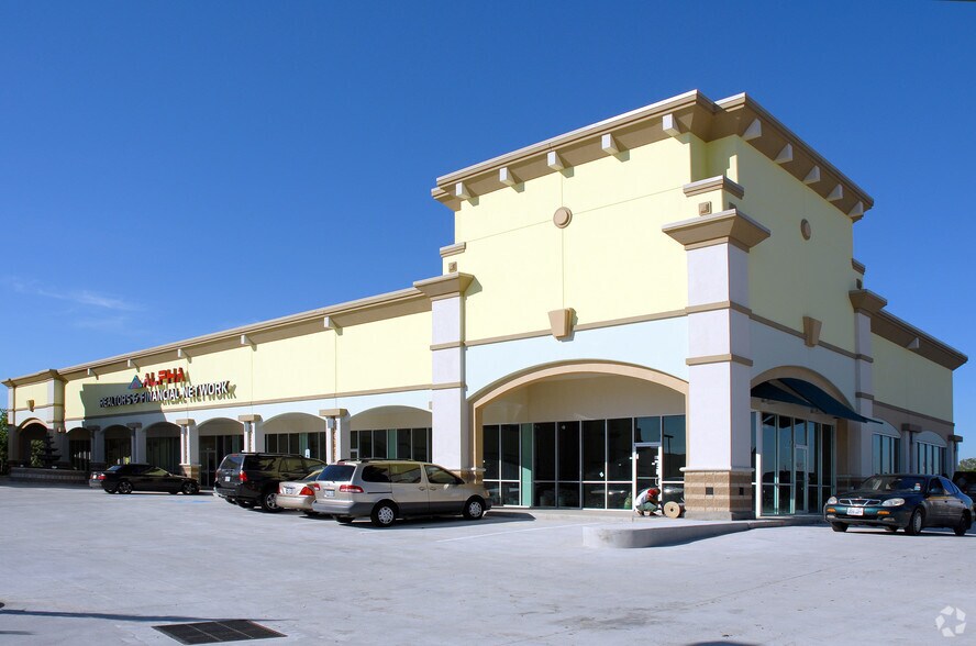 10925 Beechnut St, Houston, TX à louer - Photo du bâtiment - Image 3 de 4