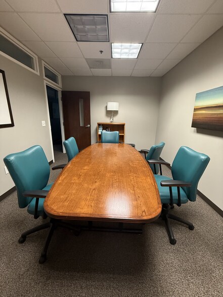 1504 E Franklin St, Chapel Hill, NC à vendre - Photo intérieure - Image 3 de 9