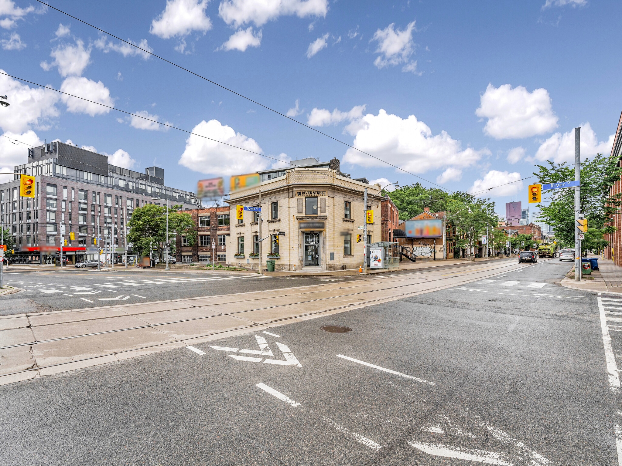 541 Queen St E, Toronto, ON for lease Building Photo- Image 1 of 38