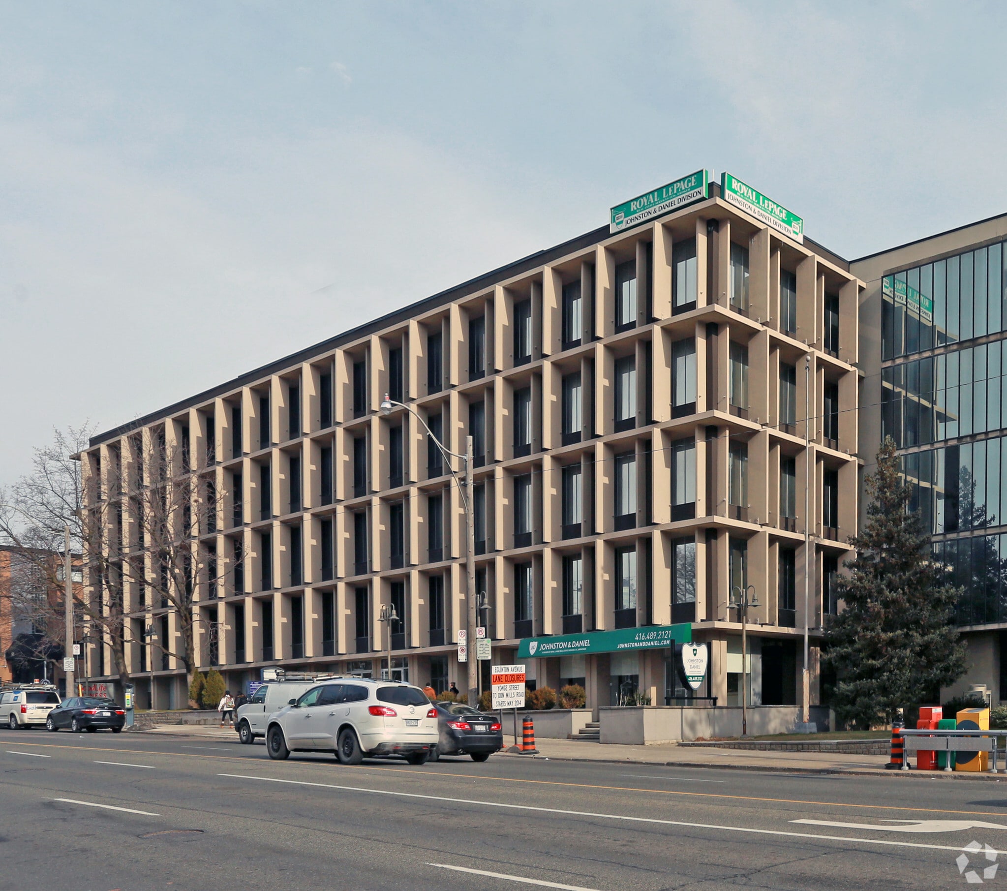 477 Mount Pleasant Rd, Toronto, ON for lease Building Photo- Image 1 of 8