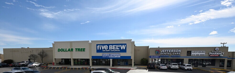 13904-14038 Nacogdoches Rd, San Antonio, TX à louer - Photo du bâtiment - Image 3 de 4