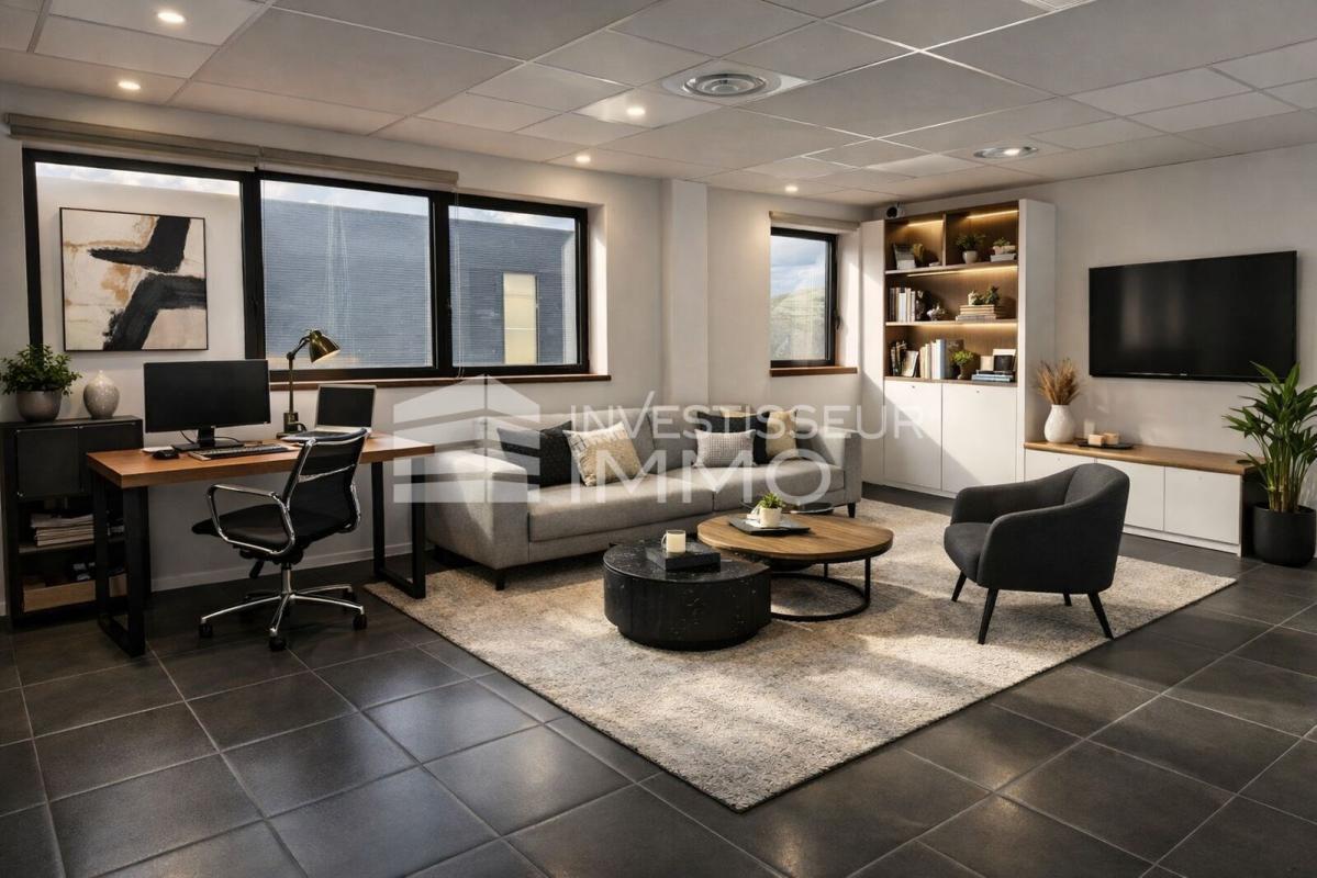 Office in Chelles for lease Interior Photo- Image 1 of 5