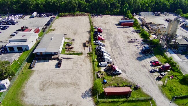 More details for 50-52 Telfair Pl, Savannah, GA - Industrial for Lease