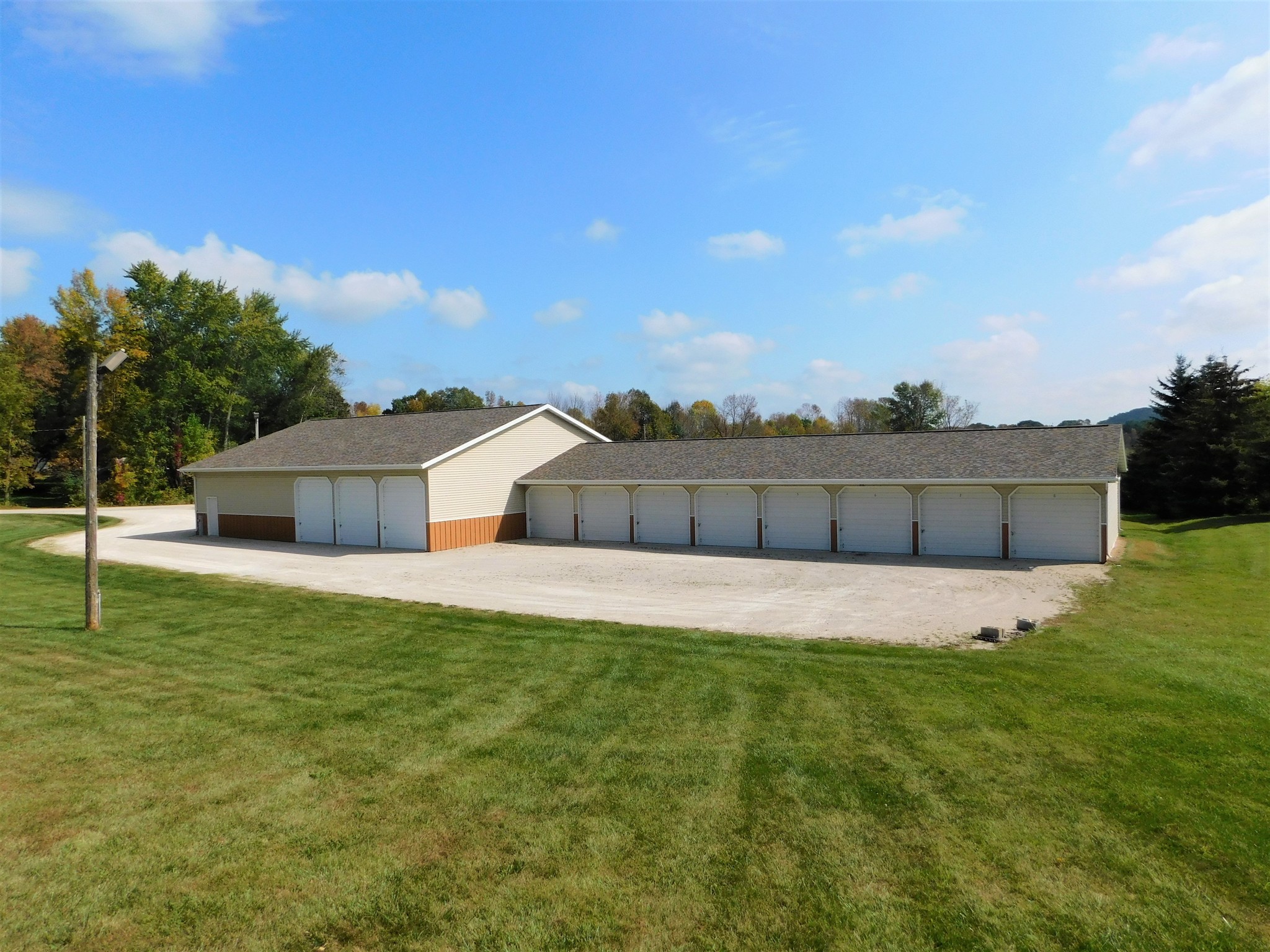 W124 Highland Ave, Cascade, WI for sale Building Photo- Image 1 of 1