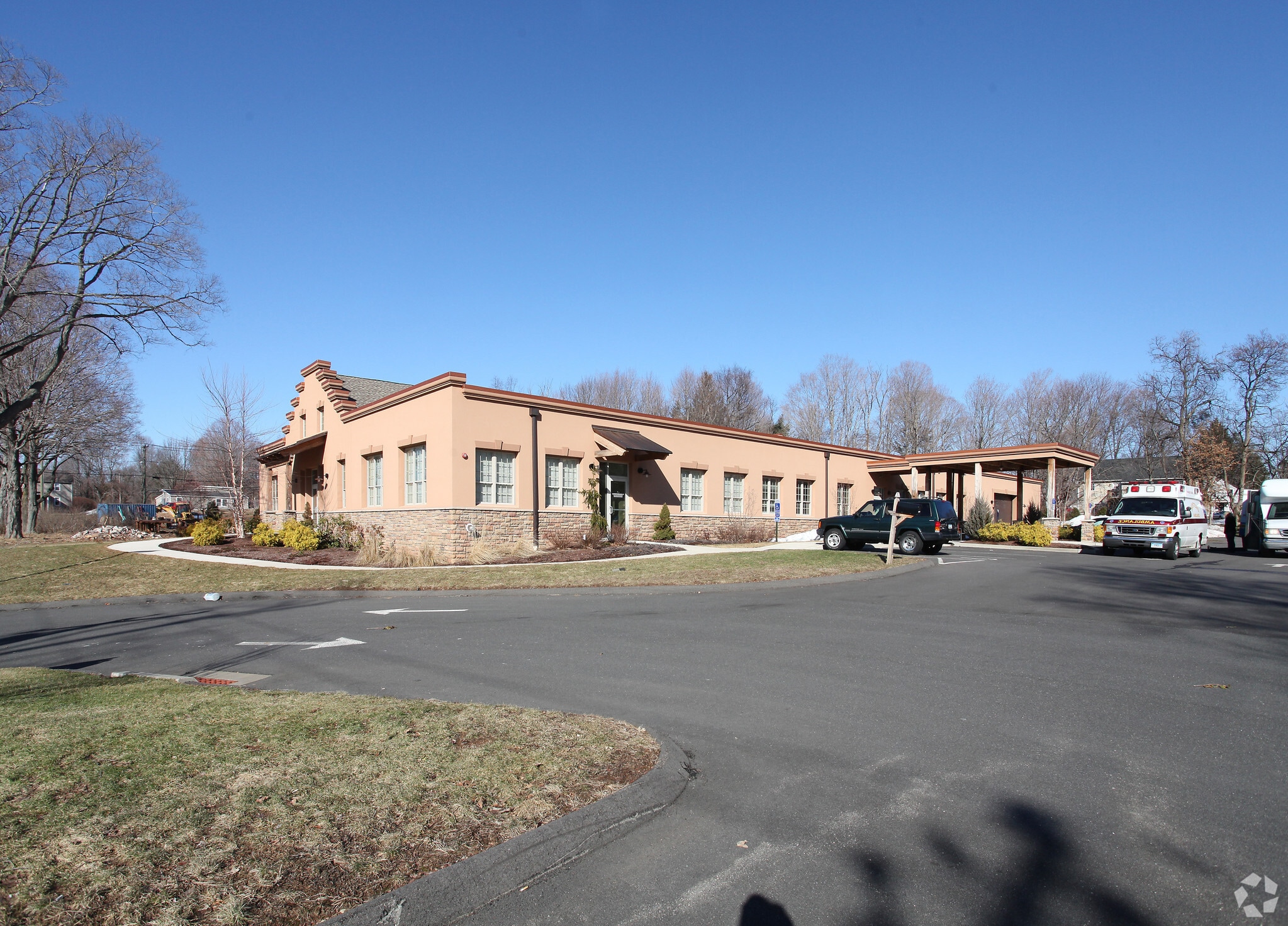 341 West St, Southington, CT for sale Primary Photo- Image 1 of 10