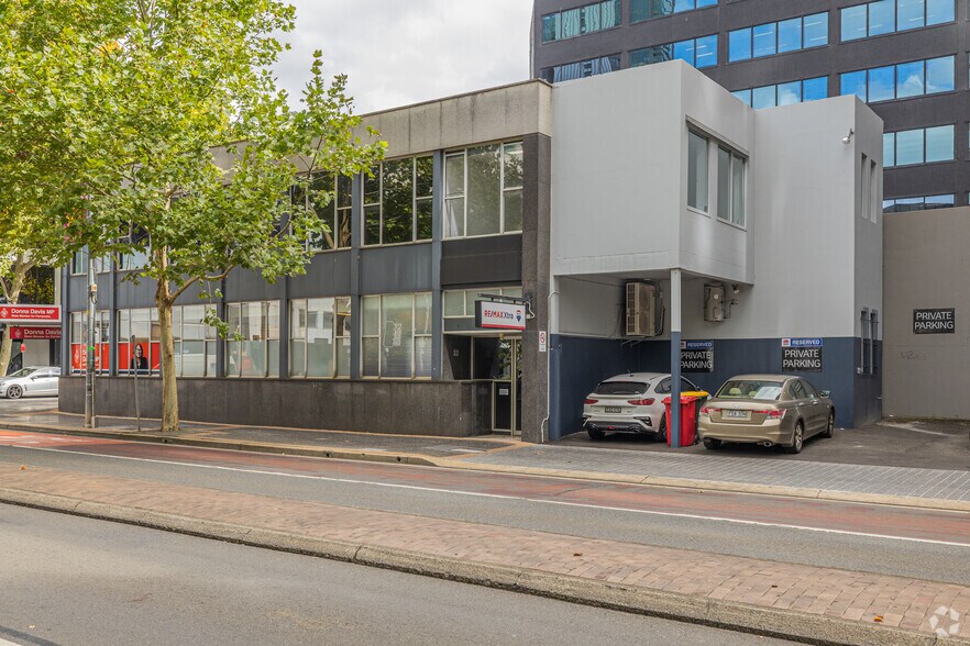 96 George St, Parramatta à louer - Photo du bâtiment - Image 3 de 5