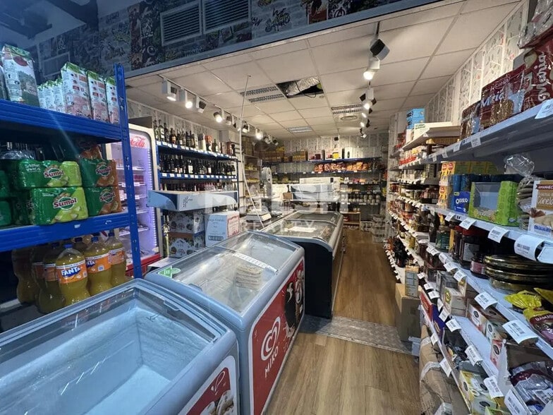 Commerce de détail dans Lyon à louer - Photo intérieure - Image 2 de 3