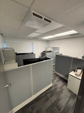 2755 S Locust St, Denver, CO for lease Interior Photo- Image 1 of 13