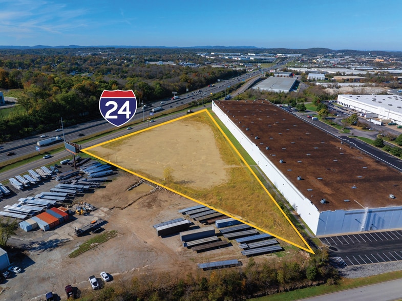 425 Industrial Blvd, La Vergne, TN for lease - Building Photo - Image 2 of 3