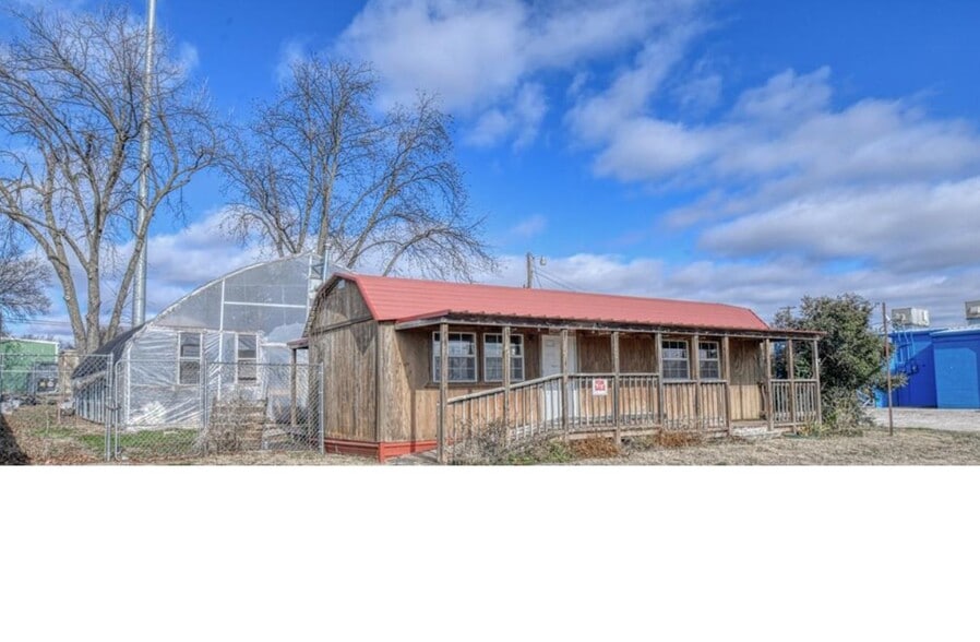 521 Eel River St, Purcell, OK for sale - Building Photo - Image 2 of 21