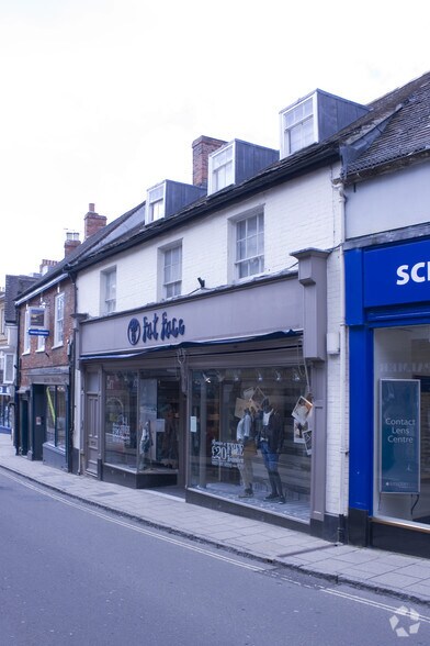 64 Cheap St, Sherborne à louer - Photo du bâtiment - Image 2 de 3