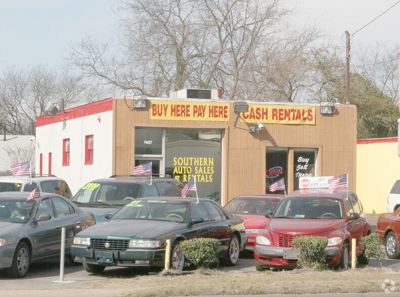 7467 Tidewater Dr, Norfolk, VA à vendre - Photo principale - Image 1 de 1
