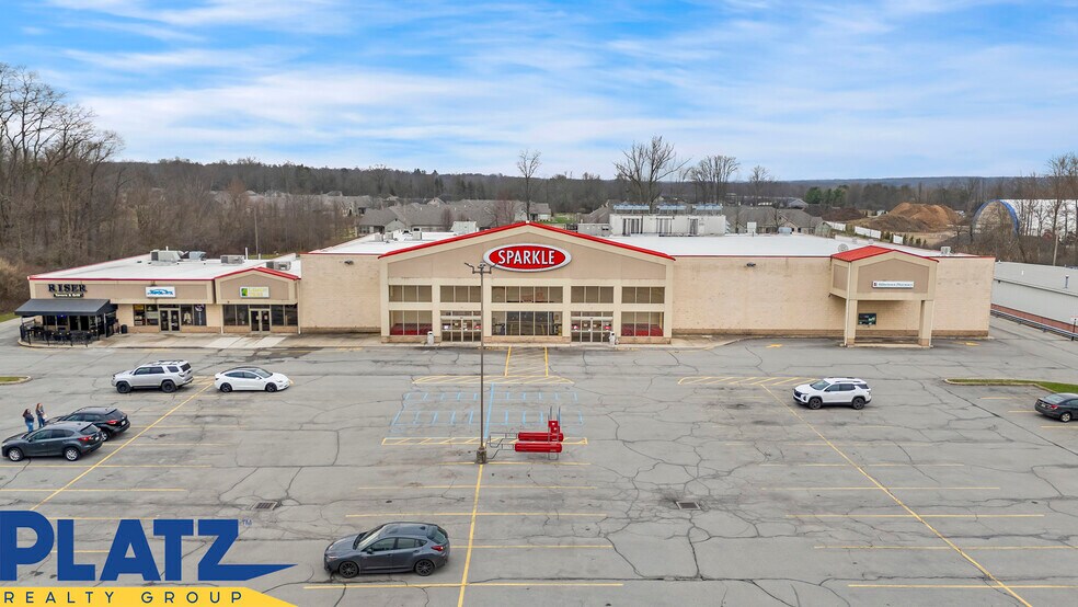 1135 W Western Reserve Rd, Poland, OH à vendre - Photo du bâtiment - Image 2 de 10