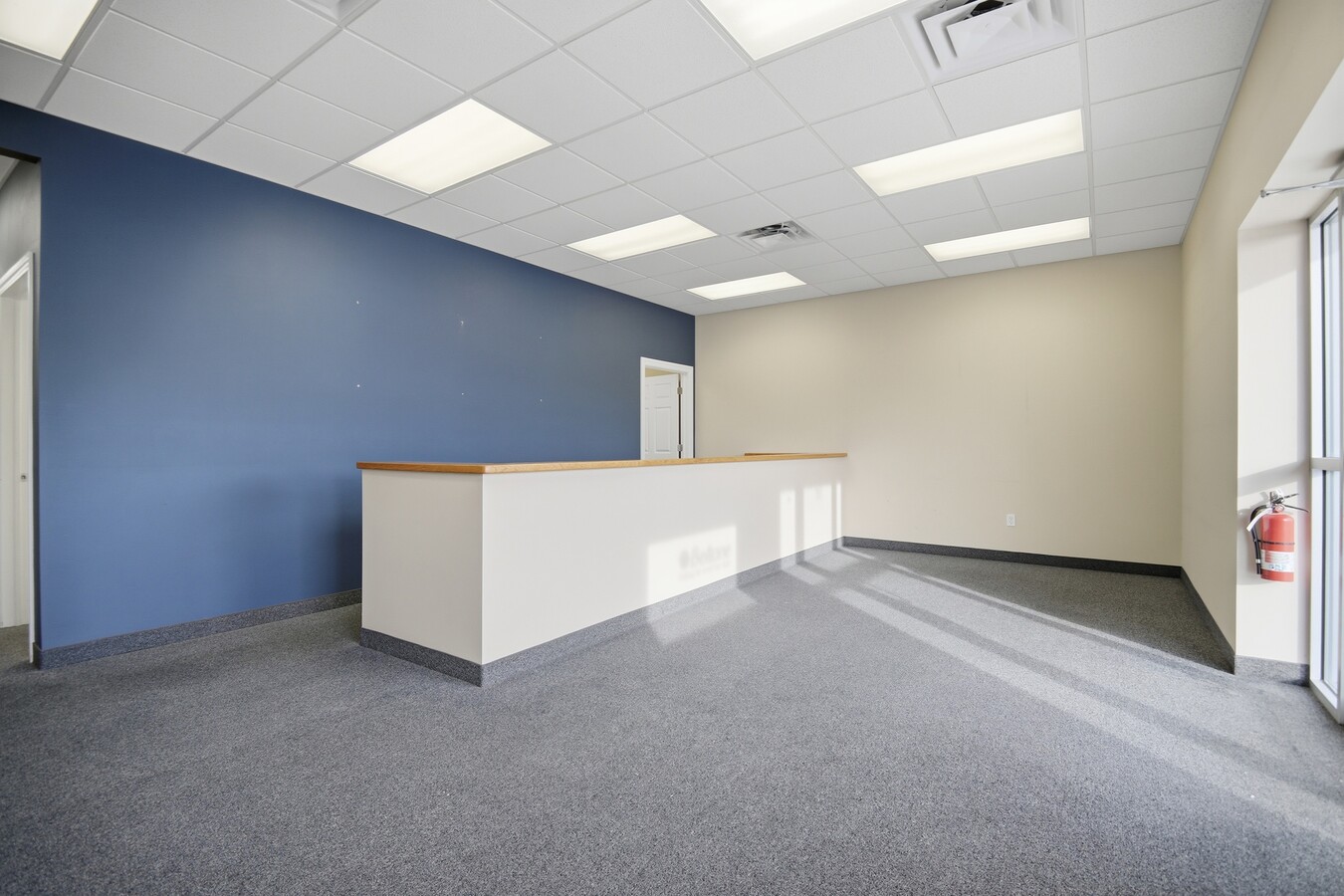 507 1st St NW, Austin, MN 55912 - Unité B&C - - Hall d’entrée - Image 2 of 7