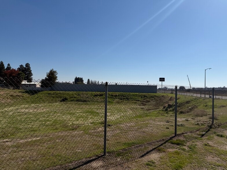 Cornelia Avenue, Fresno, CA for sale - Primary Photo - Image 1 of 1