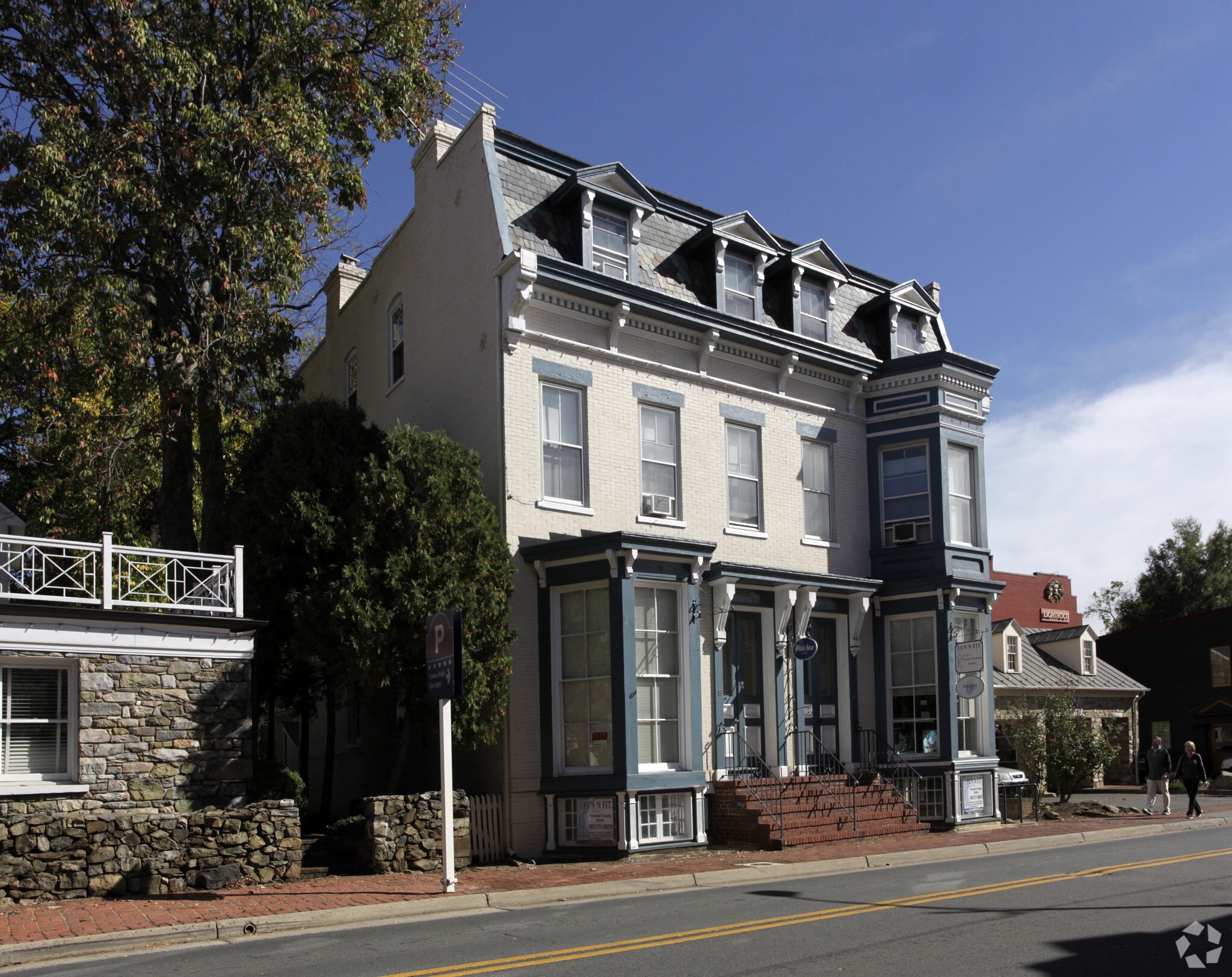 16-18 W Market St, Leesburg, VA for lease Primary Photo- Image 1 of 13