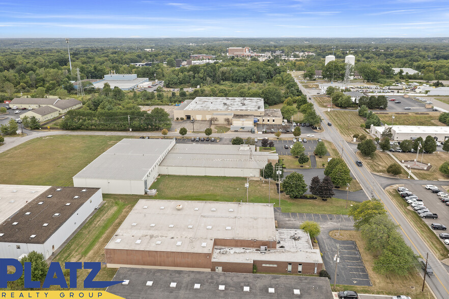 557 Mcclurg Rd, Youngstown, OH for lease - Building Photo - Image 3 of 16