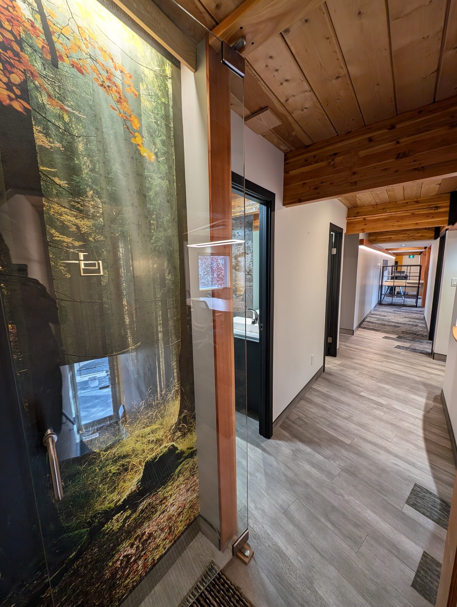 3731-3745 98th St NW, Edmonton, AB for lease Interior Photo- Image 1 of 11