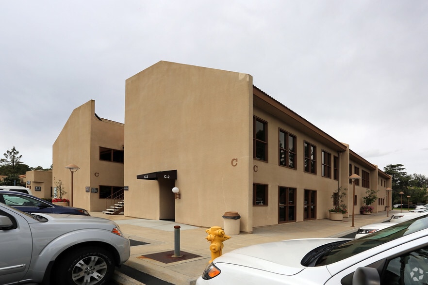 15525 Pomerado Rd, Poway, CA for lease - Building Photo - Image 1 of 2