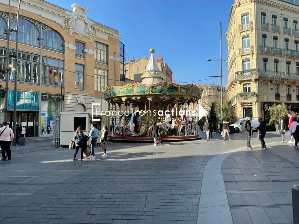 Retail in Toulouse for lease Building Photo- Image 1 of 5