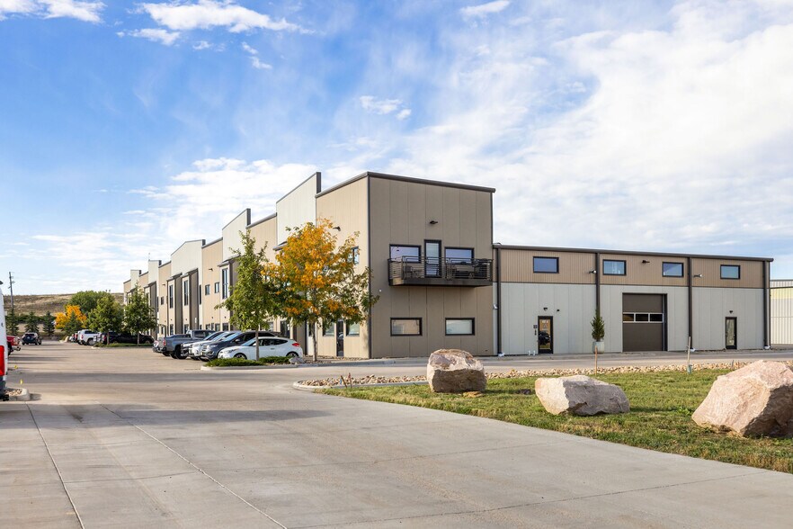 3060 Airport Dr, Erie, CO à vendre - Photo du bâtiment - Image 2 de 14