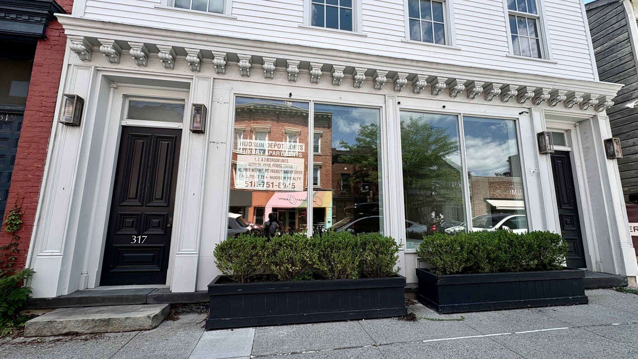 317 Warren St, Hudson, NY à louer Photo du bâtiment- Image 1 de 22
