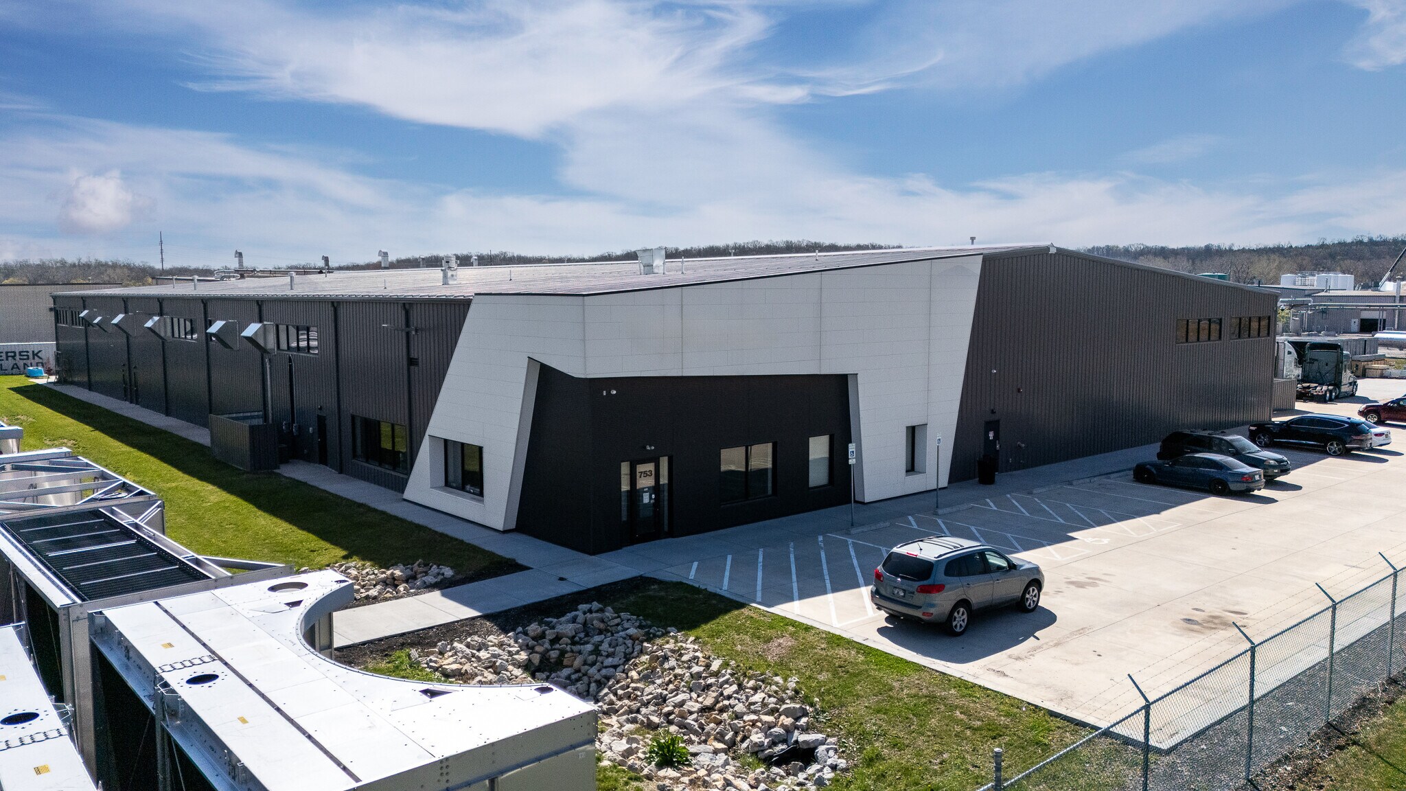 753 South 66th Ter, Kansas City, KS à vendre Photo du bâtiment- Image 1 de 1